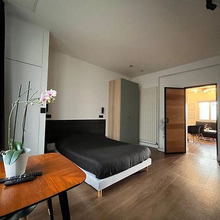 Appartement Le Medicis - 2 Chambres รูออง ภายนอก รูปภาพ