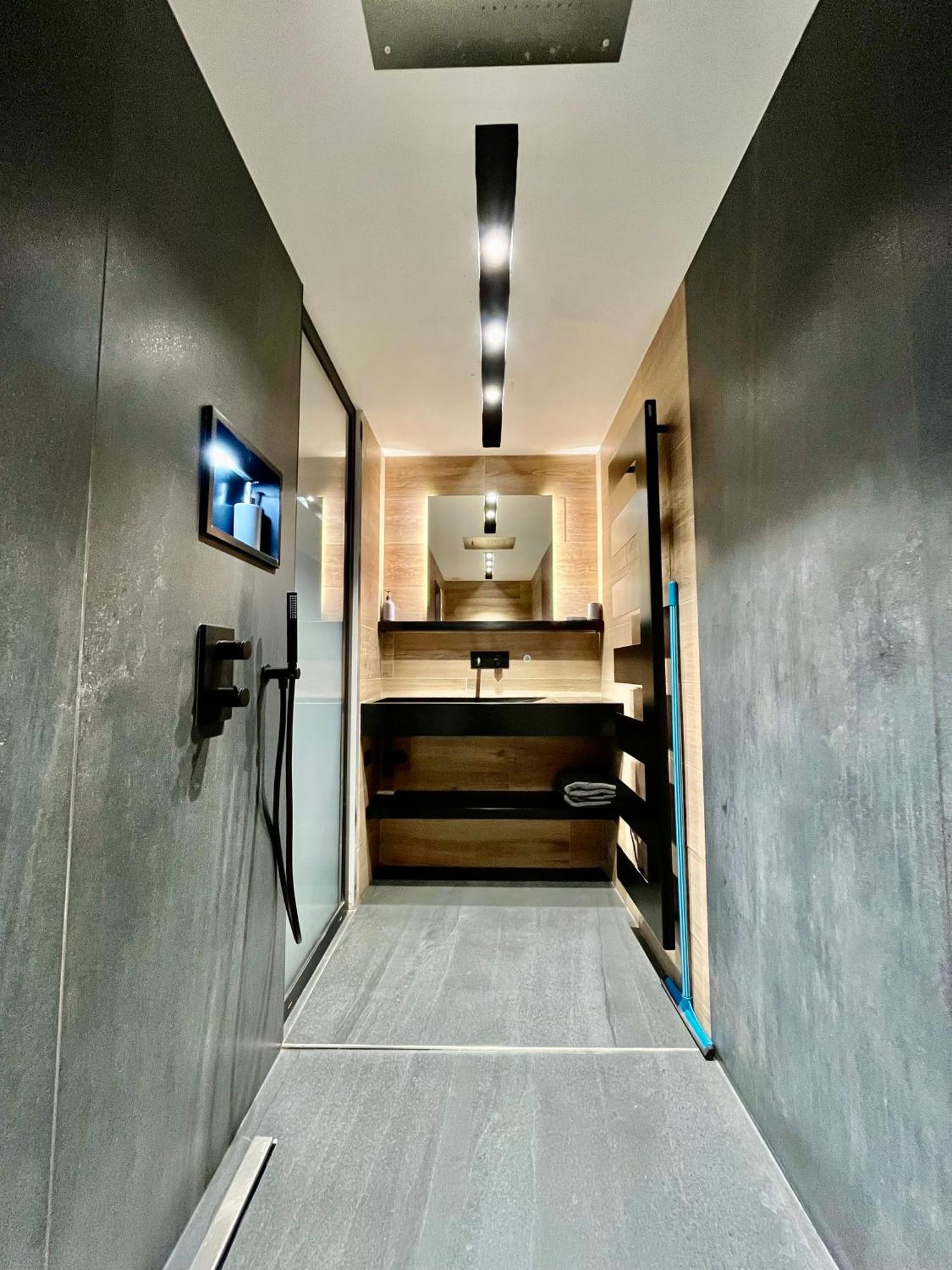 Appartement Le Medicis - 2 Chambres รูออง ภายนอก รูปภาพ